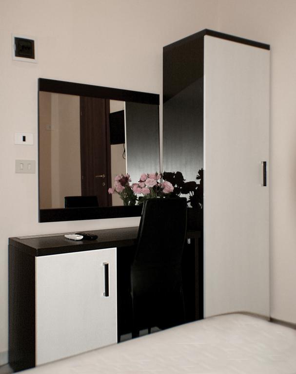 ホテルPremier Cavour ローマ 部屋 写真