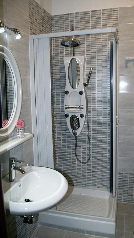 ホテルPremier Cavour ローマ 部屋 写真